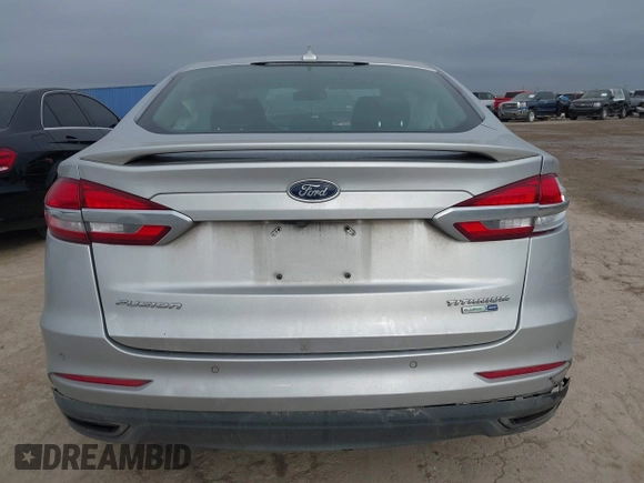 2019 Ford Fusion Titanium with VIN 3FA6P0D9XKR206465, listed as a IAAI auction lot 41577306 with 70,668 mi miles. Bid and sale history available at carsss.com. Image 16.