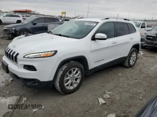 2018 Jeep Cherokee Latitude Tech Connect with VIN 1C4PJMCX8JD549547, listed as a Copart auction lot 85966944 with 114,273 mi miles and Salvage Title. Bid and sale history available at carsss.com. Image 1.