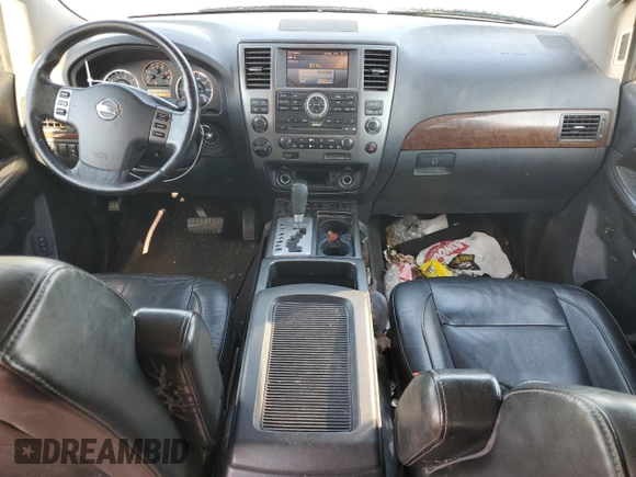 2011 Nissan Armada Platinum z VIN 5N1BA0NC8BN611923, wystawiony jako Copart lot #53615205 z przebiegiem 218 103 mil mil oraz Szkoda całkowita • Salvage title. Historia ofert i sprzedaży dostępna na DreamBid. Obrazek 8.