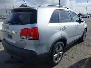 2012 Kia Sorento EX with VIN 5XYKUDA28CG214253, listed as a IAAI auction lot 41902079 with 160,943 mi miles. Bid and sale history available at carsss.com. Image 4.