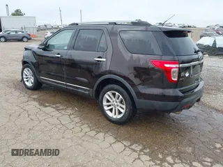 2013 Ford Explorer XLT z VIN 1FM5K8D84DGC34214, wystawiony jako IAAI lot #41909460 z przebiegiem 168 452 mil mil oraz . Historia ofert i sprzedaży dostępna na DreamBid. Obrazek 3.