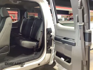 2020 Ford F-150 XL с VIN 1FTEX1EP8LKE46239, выставлен на аукционе IAAI как лот 42806611 с пробегом 171 789 миль миль и . История ставок и продаж доступна на DreamBid. Изображение 14.