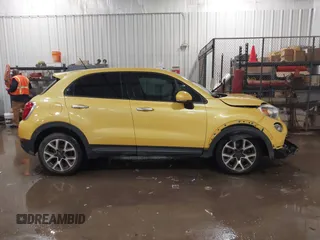 2016 FIAT 500X Trekking with VIN ZFBCFXCT8GP367324, listed as a IAAI auction lot 41570094 with 101,537 mi miles and . Bid and sale history available at DreamBid. Image 13.