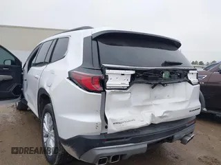 2024 GMC Acadia FWD Elevation z VIN 1GKENKKS2RJ247422, wystawiony jako IAAI lot #41450552 z przebiegiem 4 148 mil mil oraz . Historia ofert i sprzedaży dostępna na DreamBid. Obrazek 6.