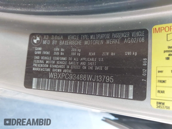 2008 BMW X3 3.0si with VIN WBXPC93488WJ13795, listed as a IAAI auction lot 42018052 with 151,972 mi miles. Bid and sale history available at carsss.com. Image 9.