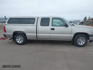 2006 Chevrolet Silverado 1500 LS with VIN 1GCEC19V86Z146071, listed as a IAAI auction lot 41853522 with 118,855 mi miles. Bid and sale history available at carsss.com. Image 13.