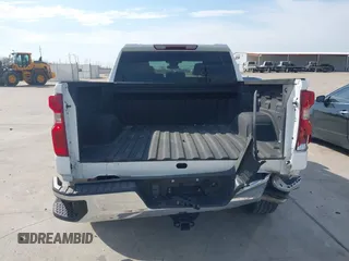 2022 Chevrolet Silverado 1500 LT with VIN 2GCPACED3N1518558, listed as a IAAI auction lot 41660181 with 57,006 mi miles. Bid and sale history available at carsss.com. Image 16.