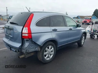 2011 Honda CR-V SE with VIN JHLRE4H49BC008786, listed as a IAAI auction lot 41773844 with 153,324 mi miles. Bid and sale history available at carsss.com. Image 4.