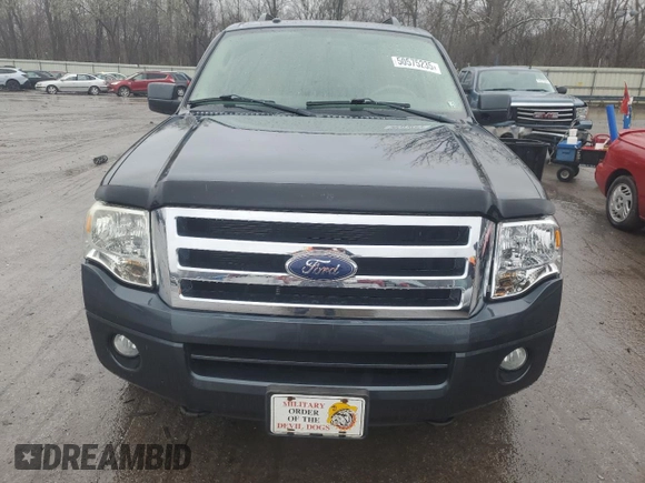 2009 Ford Expedition SSV z VIN 1FMFU16579LA03847, wystawiony jako Copart lot #50575235 z przebiegiem 142 140 mil mil oraz Czysty tytuł • Clean title. Historia ofert i sprzedaży dostępna na DreamBid. Obrazek 5.