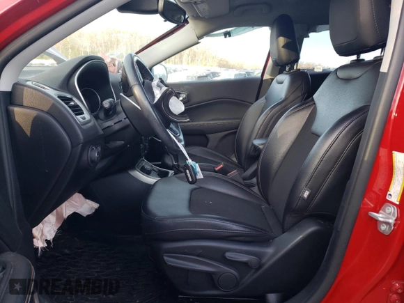 2019 Jeep Compass Latitude with VIN 3C4NJDBB9KT827915, listed as a Copart auction lot 85757104 with 14,713 mi miles and Salvage Title. Bid and sale history available at DreamBid. Image 7.