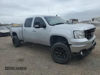 2012 GMC Sierra 2500HD SLT with VIN 1GT121E89CF112381, listed as a Copart auction lot 83098594 with 240,168 mi miles and Salvage title. Bid and sale history available at DreamBid. Image 4.
