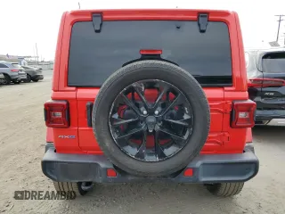 2021 Jeep Wrangler Unlimited Sahara with VIN 1C4JJXP64MW766076, listed as a Copart auction lot 63644955 with 92,421 mi miles and Salvage title. Bid and sale history available at DreamBid. Image 6.