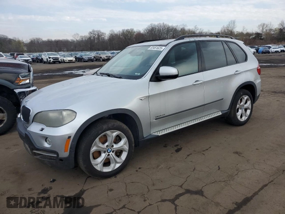 2013 BMW X5 xDrive50i with VIN 5UXZV8C52DL899056, listed as a Copart auction lot 53461625 with 186,598 mi miles and Clean title. Bid and sale history available at DreamBid. Image 1.