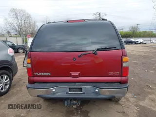 2001 GMC Yukon SLT with VIN 1GKEK13T71J198393, listed as a IAAI auction lot 41898293 with 230,055 mi miles. Bid and sale history available at carsss.com. Image 17.