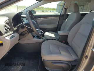 2018 Hyundai Elantra SEL с VIN 5NPD84LF1JH295003, выставлен на аукционе Copart как лот 57363275 с пробегом 92 906 миль миль и Списание • Salvage title. История ставок и продаж доступна на DreamBid. Изображение 7.