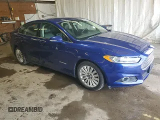 2015 Ford Fusion SE Hybrid with VIN 3FA6P0LU0FR157935, listed as a Copart auction lot 62931495 with 88,356 mi miles and Clean title. Bid and sale history available at DreamBid. Image 4.