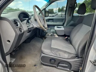 2008 Ford F-150 XL z VIN 1FTRW12W28FB36278, wystawiony jako Copart lot #63340365 z przebiegiem 230 890 mil mil oraz Czysty tytuł • Clean title. Historia ofert i sprzedaży dostępna na DreamBid. Obrazek 7.