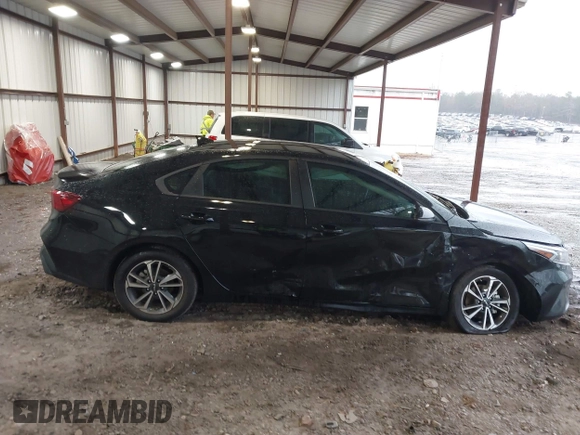 2024 Kia Forte LXS with VIN 3KPF24AD0RE823948, listed as a IAAI auction lot 41736847 with 6,566 mi miles. Bid and sale history available at carsss.com. Image 13.