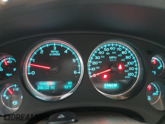 2012 GMC Yukon SLT with VIN 1GKS1CE03CR287810, listed as a Copart auction lot 73743304 with 206,122 mi miles and Salvage Title. Bid and sale history available at carsss.com. Image 9.