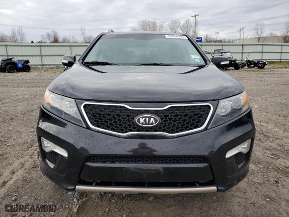 2013 Kia Sorento SX with VIN 5XYKWDA2XDG387669, listed as a Copart auction lot 52858795 with 208,069 mi miles and Salvage Title. Bid and sale history available at carsss.com. Image 5.