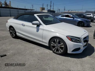 2018 Mercedes-Benz C 300 с VIN WDDWK4JB7JF623454, выставлен на аукционе Copart как лот 61343225 с пробегом 99 763 миль миль и Списание • Salvage title. История ставок и продаж доступна на DreamBid. Изображение 4.