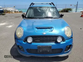 2008 MINI Hardtop S z VIN WMWMF73518TT86953, wystawiony jako Copart lot #67640615 z przebiegiem 107 513 mil mil oraz Czysty tytuł • Clean title. Historia ofert i sprzedaży dostępna na DreamBid. Obrazek 5.
