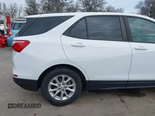 2020 Chevrolet Equinox LS with VIN 3GNAXHEV3LS716138, listed as a IAAI auction lot 41560566 with 87,671 mi miles. Bid and sale history available at carsss.com. Image 22.