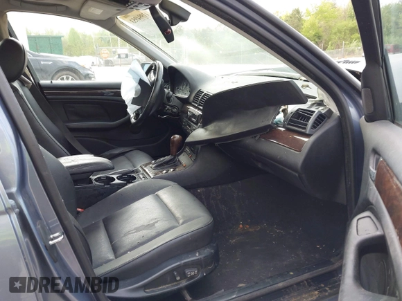 2003 BMW 3 Series 325xi with VIN WBAEU33433PH90464, listed as a IAAI auction lot 41994953 with 220,522 mi miles and . Bid and sale history available at DreamBid. Image 5.