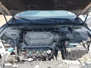 2013 Honda Accord Touring with VIN 1HGCR3F95DA041302, listed as a IAAI auction lot 42609903 with 247,116 mi miles and . Bid and sale history available at DreamBid. Image 10.