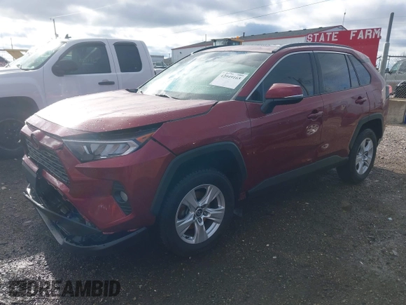 2020 Toyota RAV4 XLE with VIN 2T3W1RFV1LC052043, listed as a IAAI auction lot 42049165 with 116,628 mi miles and . Bid and sale history available at DreamBid. Image 17.