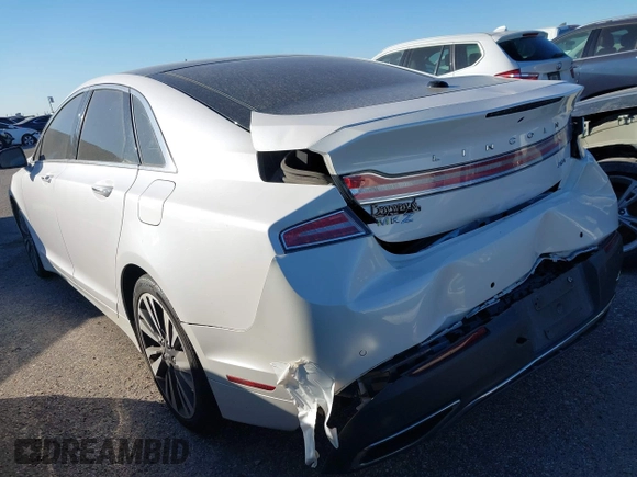 2018 Lincoln MKZ Reserve with VIN 3LN6L5E92JR629004, listed as a IAAI auction lot 41577496 with 52,342 mi miles. Bid and sale history available at carsss.com. Image 3.