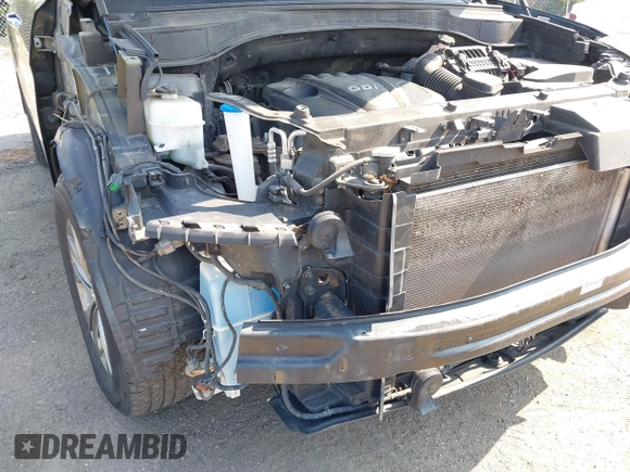2014 Hyundai Santa Fe with VIN 5XYZUDLB9EG187420, listed as a IAAI auction lot 42369989 with 181,713 mi miles and . Bid and sale history available at DreamBid. Image 19.