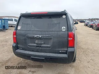 2018 Chevrolet Suburban Premier with VIN 1GNSCJKC3JR253802, listed as a IAAI auction lot 41442438 with 151,781 mi miles. Bid and sale history available at carsss.com. Image 16.