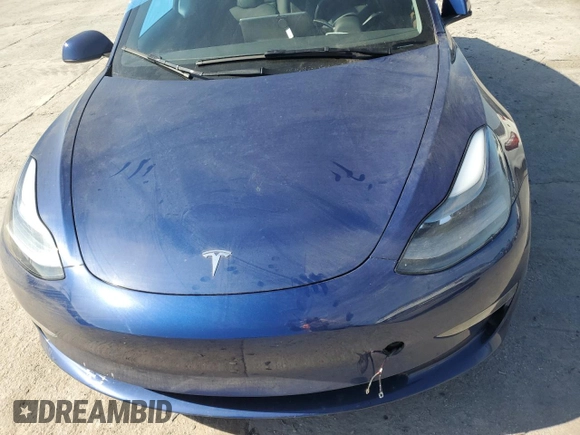 2023 Tesla Model 3 z VIN 5YJ3E1EA6PF649934, wystawiony jako Copart lot #47597395 z przebiegiem Nie podano mil oraz Szkoda całkowita • Salvage title. Historia ofert i sprzedaży dostępna na DreamBid. Obrazek 11.