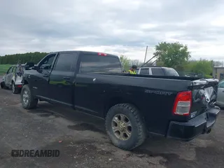 2019 Ram 2500 Big Horn with VIN 3C6UR5JL0KG700152, listed as a IAAI auction lot 42180625 with 94,282 mi miles. Bid and sale history available at carsss.com. Image 3.