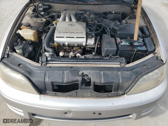 1995 Lexus ES 300 with VIN JT8GK13T9S0106923, listed as a Copart auction lot 42738215 with 157,383 mi miles and Clean Title. Bid and sale history available at carsss.com. Image 11.