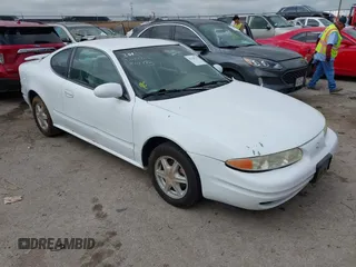 2002 Oldsmobile Alero GL2 with VIN 1G3NL12E22C114546, listed as a IAAI auction lot 42120237 with 113,705 mi miles and . Bid and sale history available at DreamBid. Image 1.