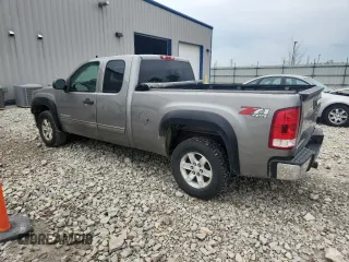 2013 GMC Sierra 1500 SLE z VIN 1GTR2VE74DZ305927, wystawiony jako Copart lot #57966285 z przebiegiem 170 543 mil mil oraz Czysty tytuł • Clean title. Historia ofert i sprzedaży dostępna na DreamBid. Obrazek 2.