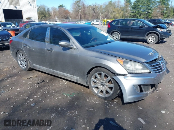 2013 Hyundai Equus Signature with VIN KMHGH4JH6DU062970, listed as a IAAI auction lot 42147197 with 131,799 mi miles and . Bid and sale history available at DreamBid. Image 1.