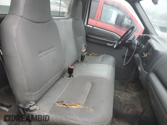 2002 Ford F-350 with VIN 1FDWF36F62EA33785, listed as a Copart auction lot 83114154 with 227,107 mi miles and Salvage title. Bid and sale history available at DreamBid. Image 10.