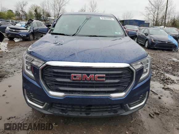 2022 GMC Terrain SLE with VIN 3GKALMEVXNL275512, listed as a Copart auction lot 51843935 with 18,073 mi miles and Salvage title. Bid and sale history available at DreamBid. Image 5.