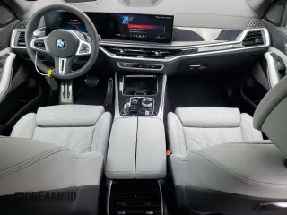 2024 BMW X5 M60i with VIN 5UX33EU08R9W18668, listed as a Copart auction lot 51631284 with 875 mi miles and Salvage Title. Bid and sale history available at carsss.com. Image 8.