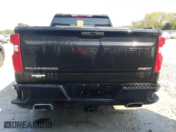 2021 Chevrolet Silverado 1500 RST with VIN 3GCUYEEDXMG453708, listed as a Copart auction lot 70710004 with Not Provided miles and Salvage Title. Bid and sale history available at carsss.com. Image 6.