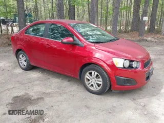 2014 Chevrolet Sonic LT with VIN 1G1JC5SB1E4181173, listed as a IAAI auction lot 42017844 with 125,902 mi miles and . Bid and sale history available at DreamBid. Image 1.