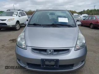 2008 Honda Fit with VIN JHMGD38408S061083, listed as a IAAI auction lot 41923445 with 67,720 mi miles. Bid and sale history available at carsss.com. Image 12.