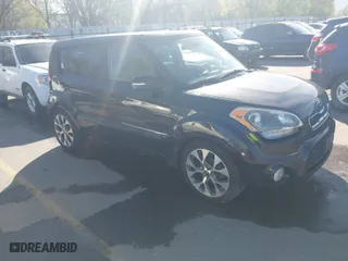 2013 Kia Soul + with VIN KNDJT2A62D7619416, listed as a IAAI auction lot 42046150 with 116,851 mi miles. Bid and sale history available at carsss.com. Image 1.