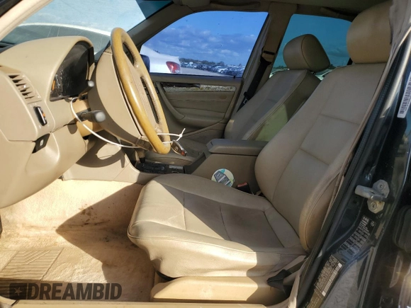 1998 Mercedes-Benz C 230/260/280/320 with VIN WDBHA23G8WA637787, listed as a Copart auction lot 88411815 with 207,843 mi miles and Salvage Title. Bid and sale history available at carsss.com. Image 7.