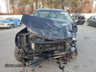 2007 GMC Yukon SLE with VIN 1GKFK13057J390012, listed as a Copart auction lot 86693004 with 0 mi miles and Salvage Title. Bid and sale history available at carsss.com. Image 5.