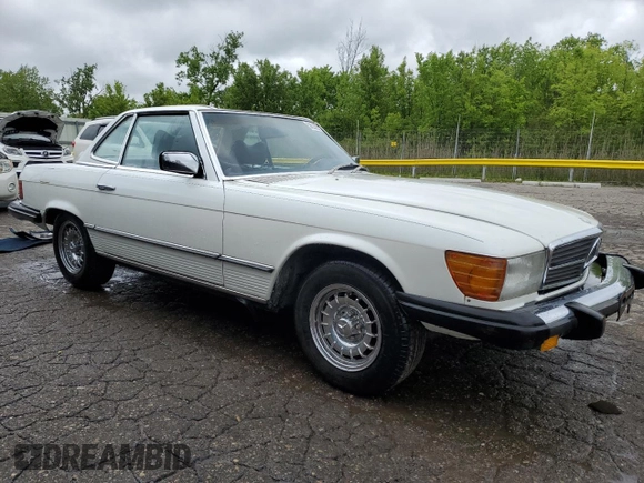1979 Mercedes-Benz SL with VIN 10704412051276, listed as a Copart auction lot 58228725 with 163,621 mi miles and Clean title. Bid and sale history available at DreamBid. Image 4.