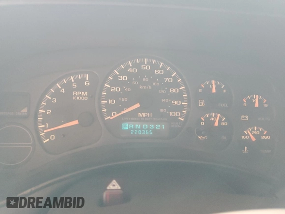 2002 Chevrolet Tahoe LS z VIN 1GNEC13Z52R210208, wystawiony jako Copart lot #58046834 z przebiegiem 228 365 mil mil oraz Czysty tytuł • Clean title. Historia ofert i sprzedaży dostępna na DreamBid. Obrazek 9.